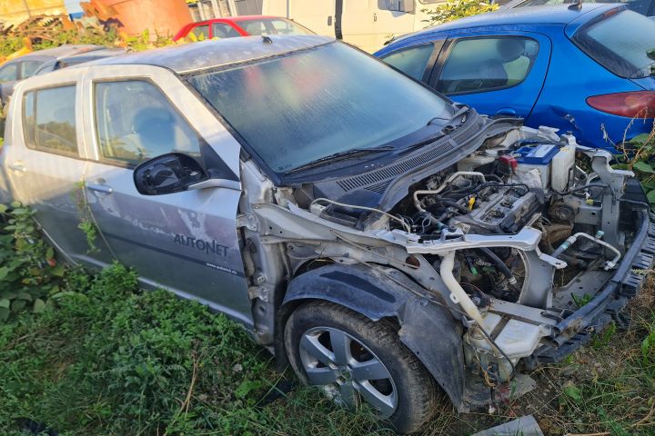 Vas lichid parbriz /326 Suzuki Swift a 3-a generatie