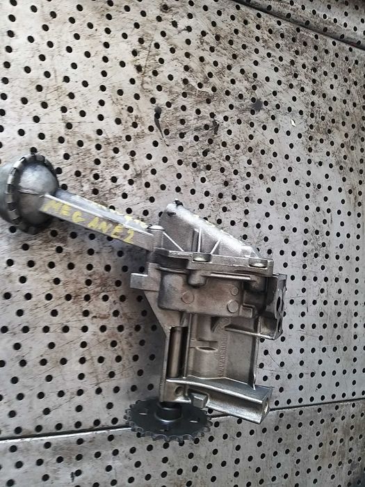Pompa ulei 1.5 dci renault megane 2 8200307174
