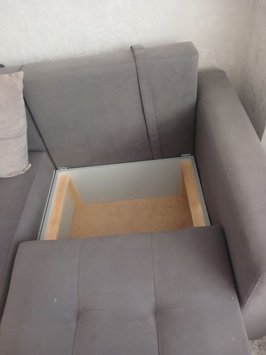 Продам диван 4 метр