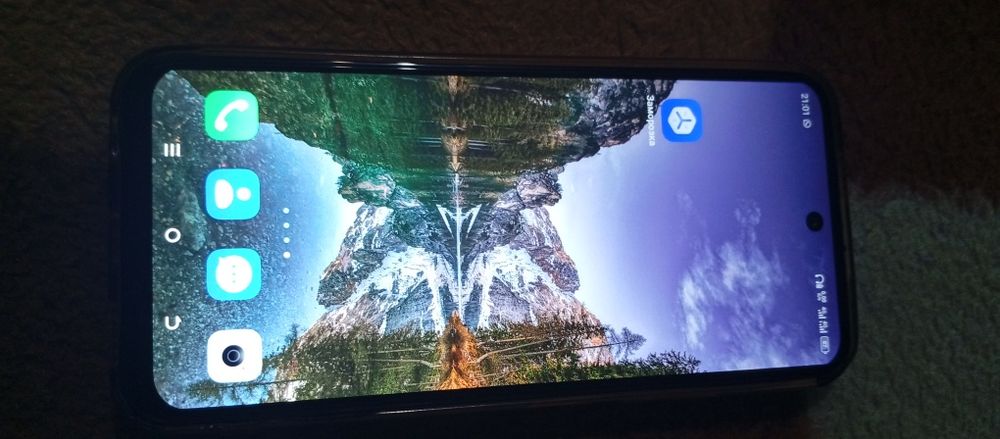 Продам смартфон Tecno SPARK 30C