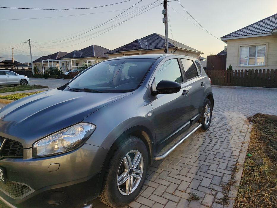 Nissan Quashqai J10