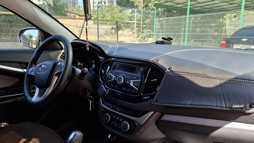 Продается Lada vesta sw cross