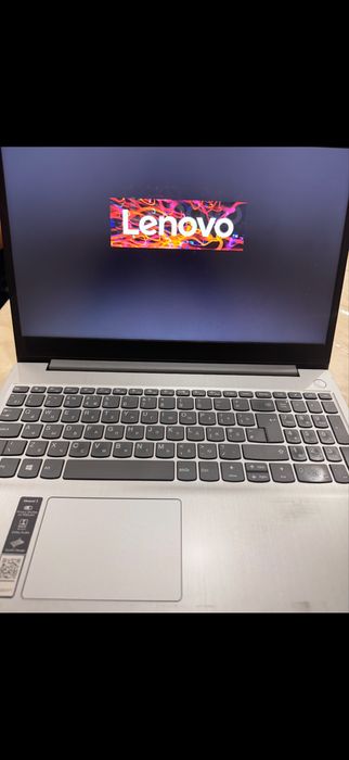 Notebook Lenovo core i3