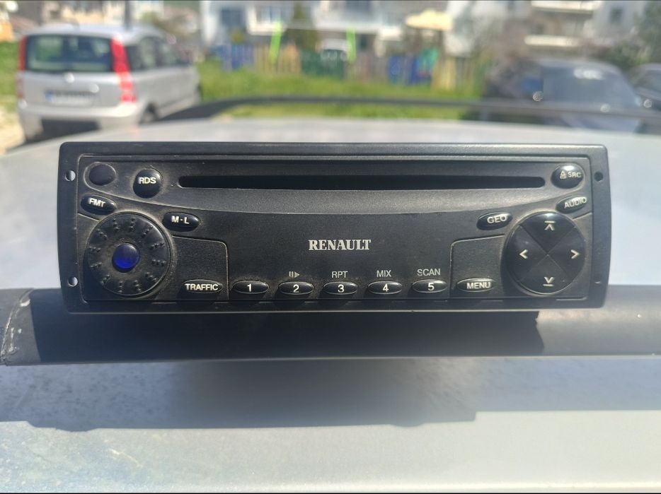 Авторадио за камион Renault Premium magnum.