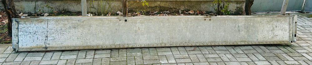 Рено Маскот каросерия метална с капаци