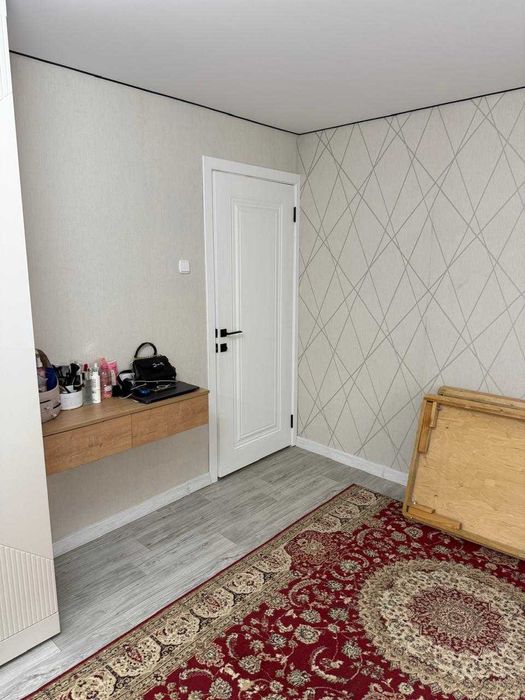 Продаётся 3х комн.кв на 6 микрорайоне