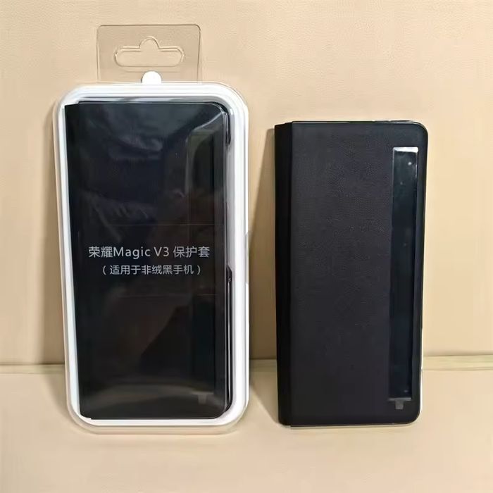 Продавам смарт калъф за Honor Magic V3