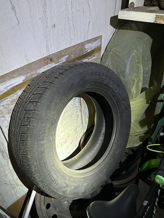 Зимние шины липучка Nokian