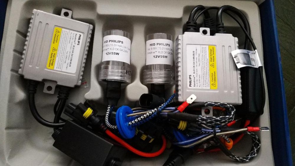 Kit xenon bixenon Philips generatia 4, 12/24v, 55w, 12 luni garantie