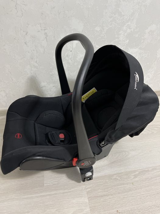 Продаю коляску 3 в 1. Автоколяска Teknum