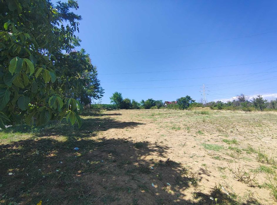 Teren intravilan 1400m Valenii de Munte