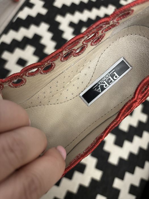 Кожаные красные лоферы