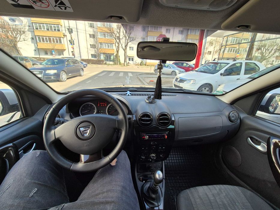 Vand dacia dustar