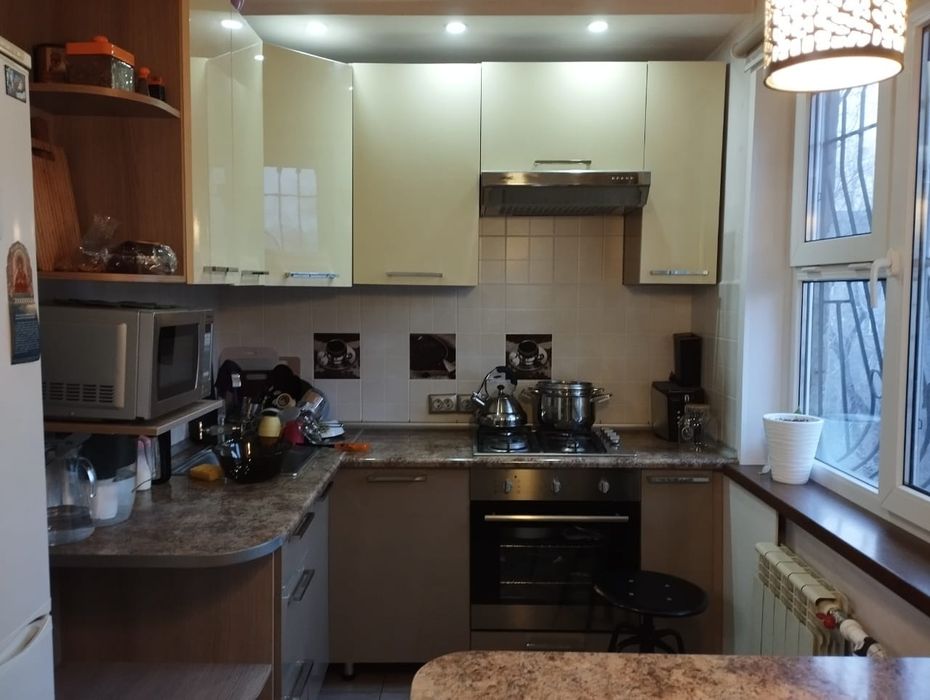 Продам кухонный гарнитур