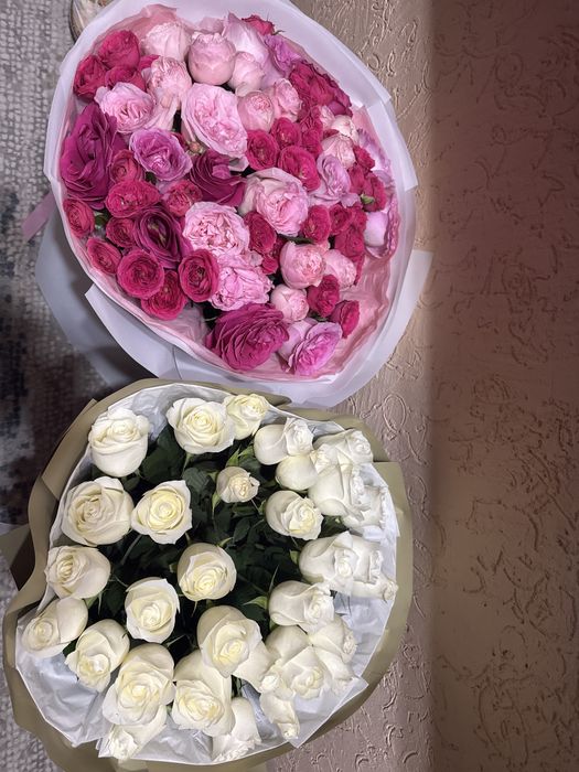 Розы пионовидные