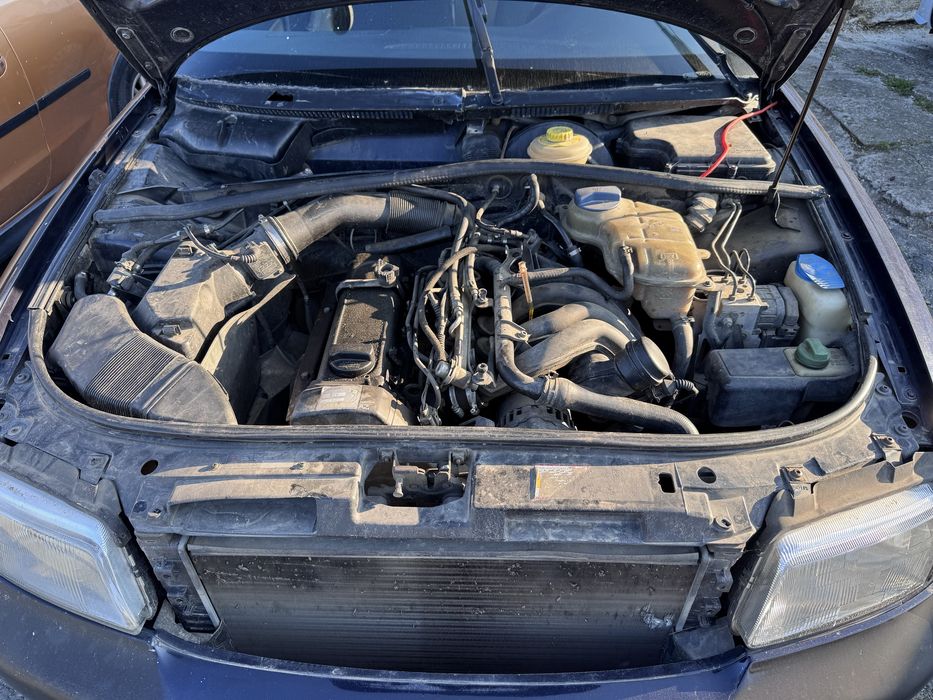 Audi a4 b5 1.6i 100кс 1998г На Части