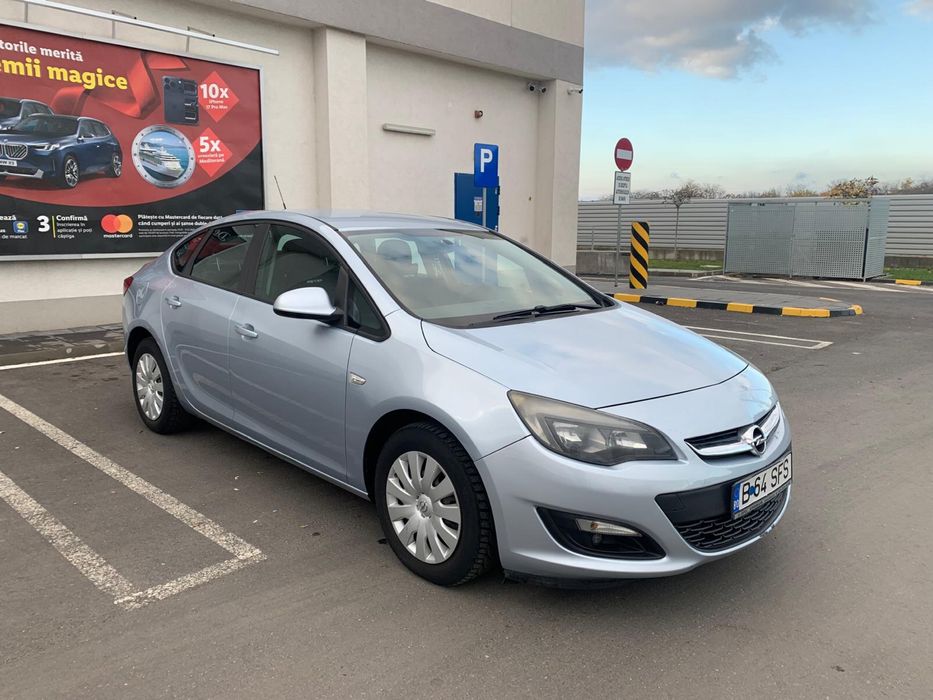 Opel astra j 2017