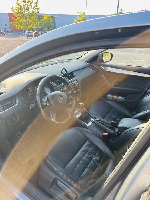 SKODA Octavia 2013 — imagine 4