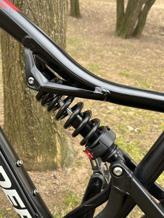 Bicicleta full suspension rockrider st530s