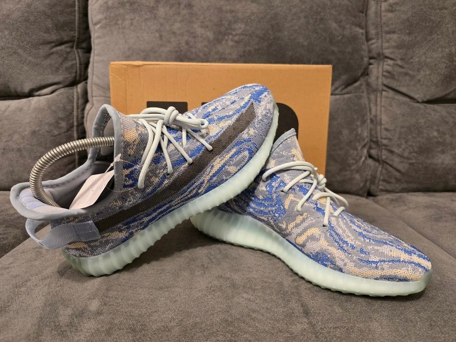 Adidas yezzi nr 40 int 25,5 cm preț 350 lei