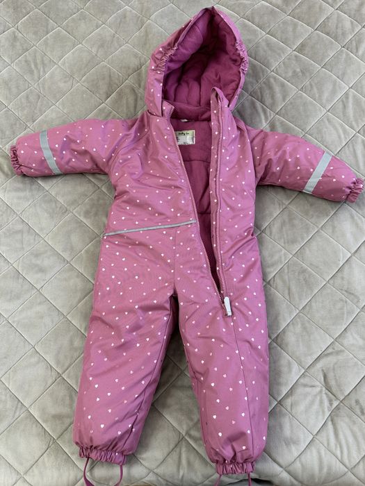 Продам зимний комбез для девочек