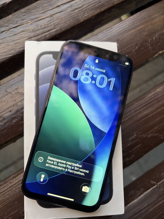 Продам iphone 12mini