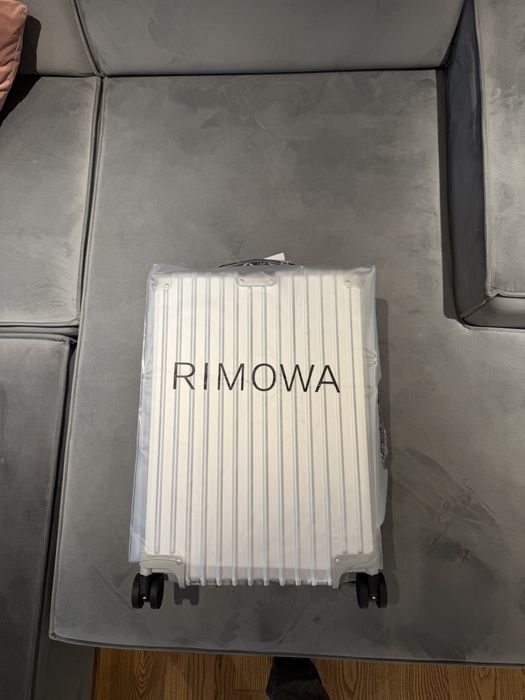 Rimowa classic cabin aluminium nou,sigilat | aduc pe comanda orc model