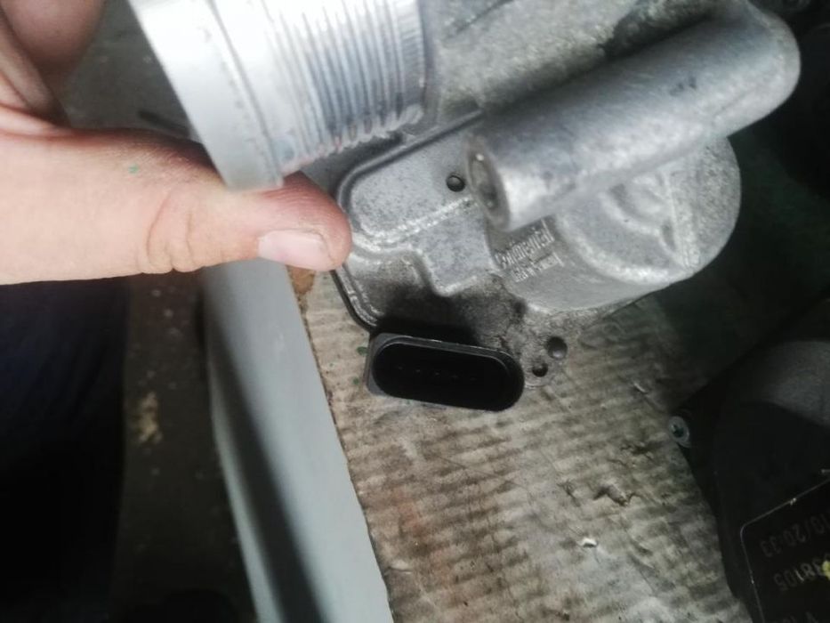 Clapeta accelerație admisie audi a4 b8 caga caha cgl audi a6 c6 2.0t