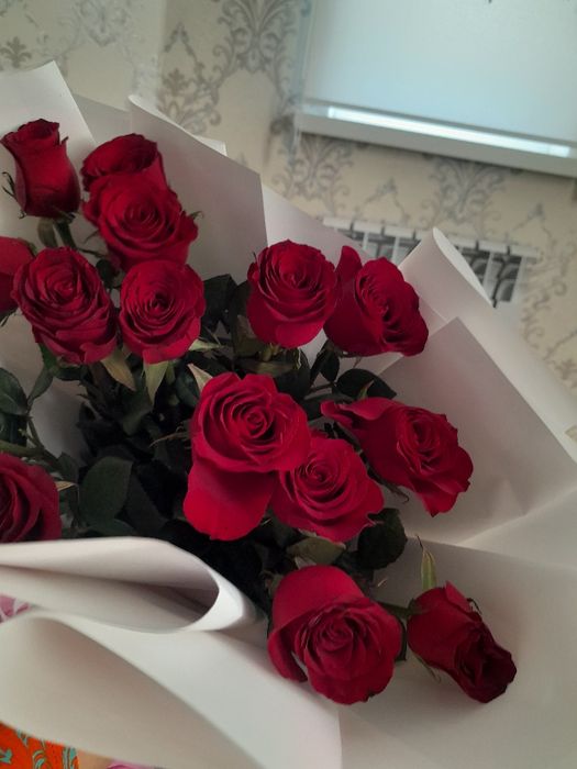 Гүлдер бар арзан таза свежи әдемі гүлдер алам десеңіздер забарласыңызд