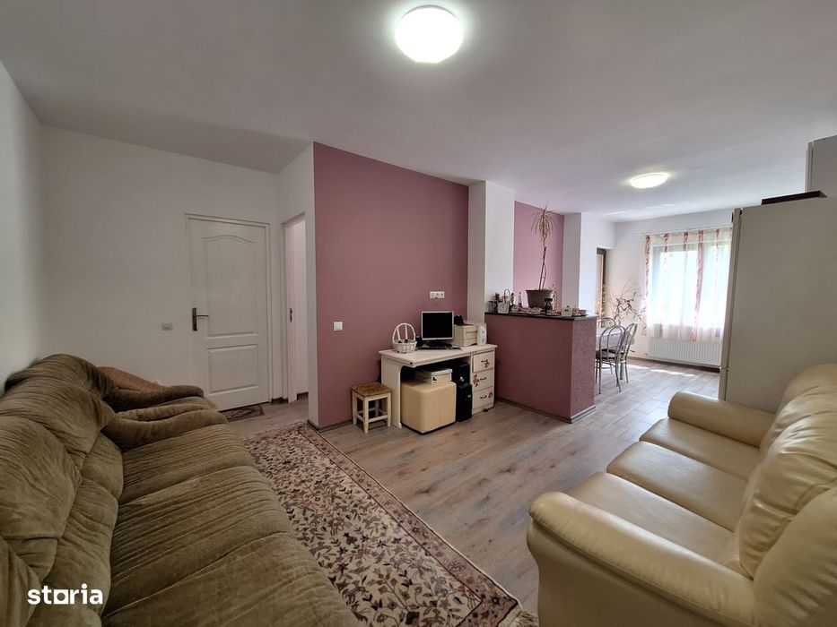 Apartament cu 3 camere, 62 mp, orientare sudica, balcon, zona Stejarul — fotografia 3