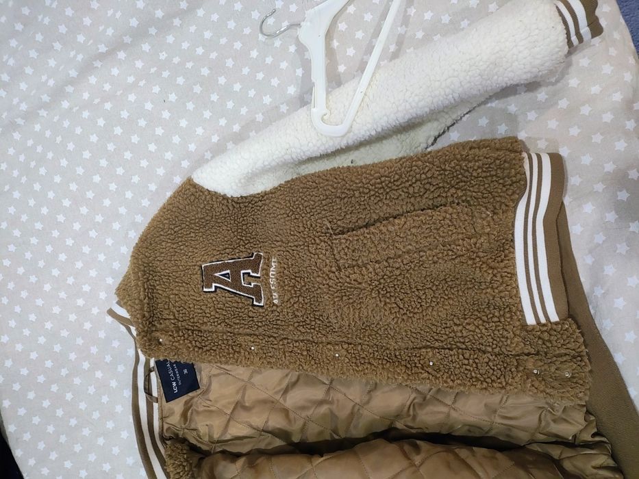 Нов дамски спортен бомбър WAIKIKI