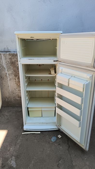 Xoladilnik sotildi.