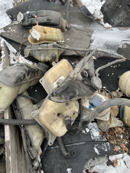 Бачок охлаждающий жидкости