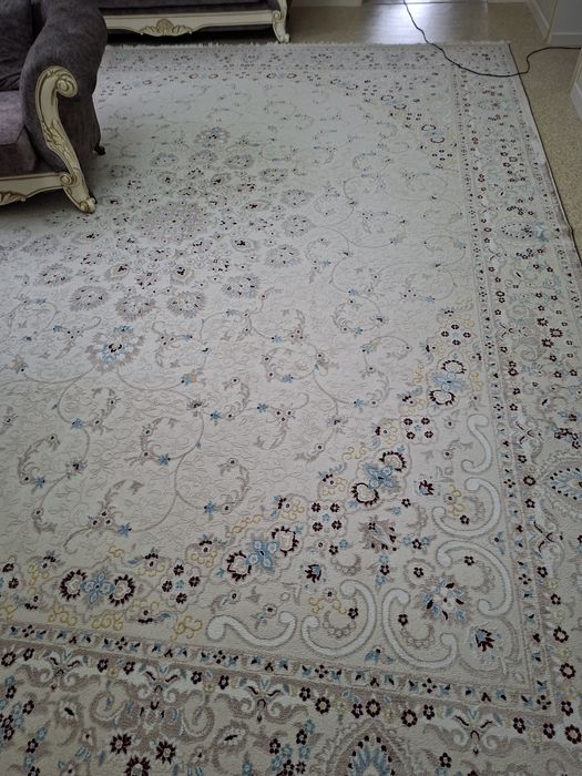 Ковёр 4×5 в отличном состоянии