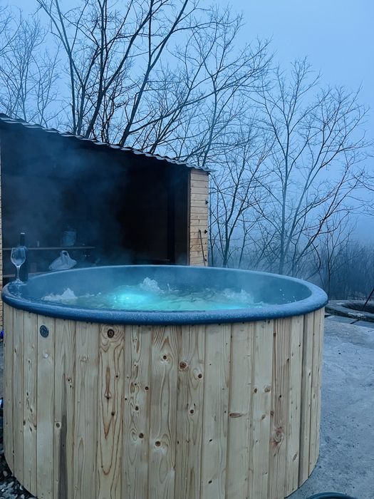 Cabană Aframe cu piscina si ciubar/jacuzzi