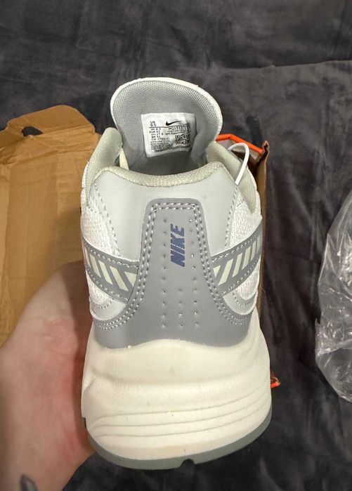 Nike Initiaor кроссовки
