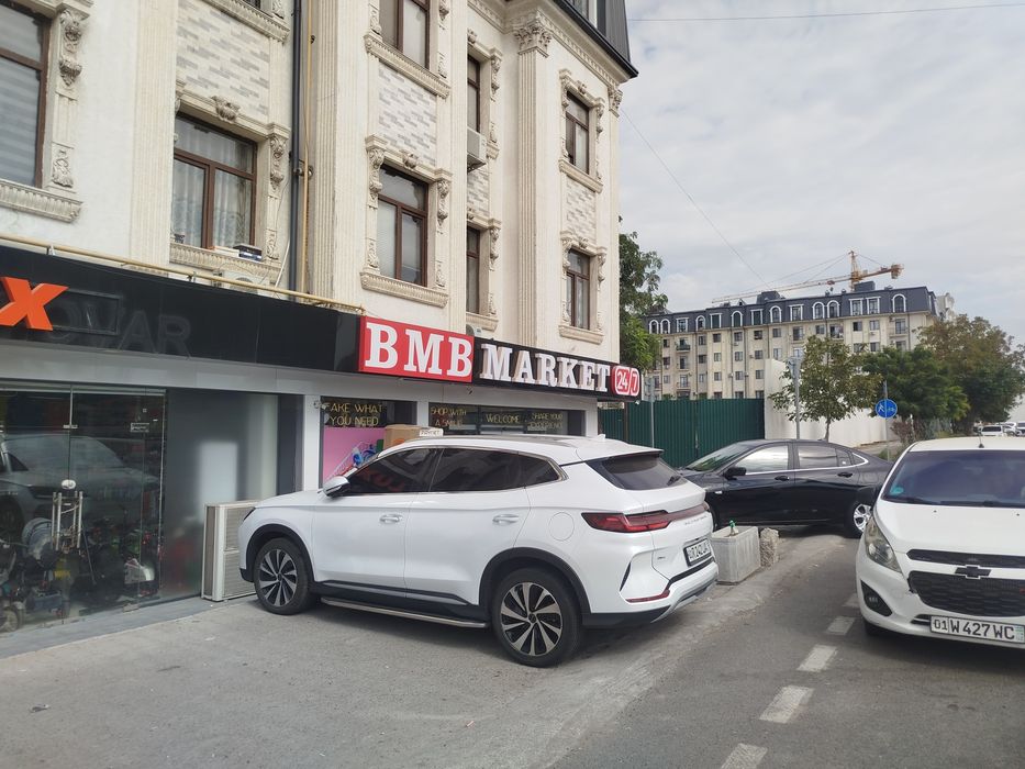 Mirzo ulug'beda magazin sotiladi arendasi 1500$