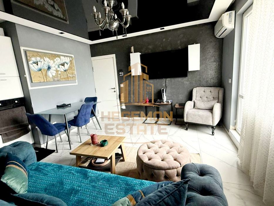 Продава се Тристаен апартамент в Варна, Кайсиева градина - 84 кв.м за 1203 €/кв.м - Снимка #2