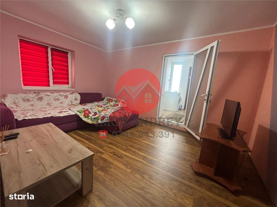 Casa 3 camere cu terasa, renovata, cartierul Nou, zona linistita