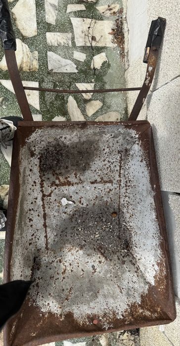 Ръчна метална количка