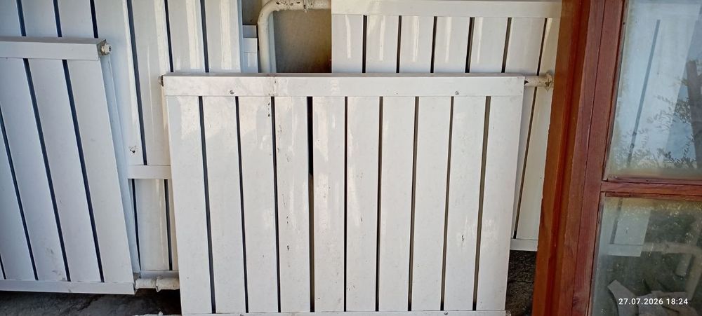 Katyol, radiator, eshik sotiladi