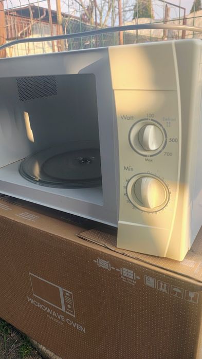 Cuptor cu microunde LG.de vânzare