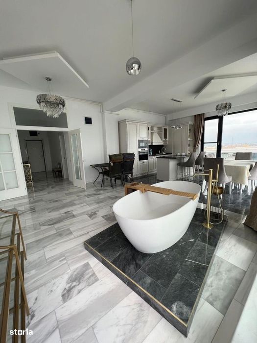 Penthouse-3 camere vedere la mare