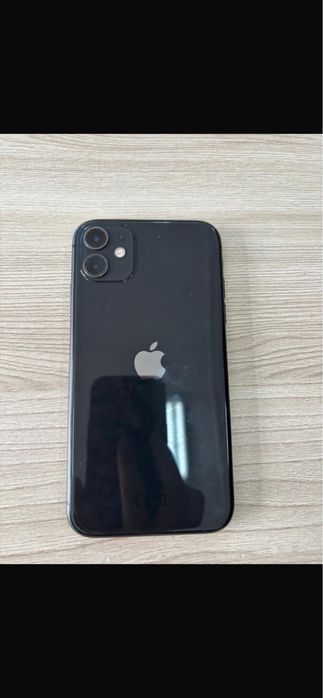 Айфон 11 в хорошем состоянии