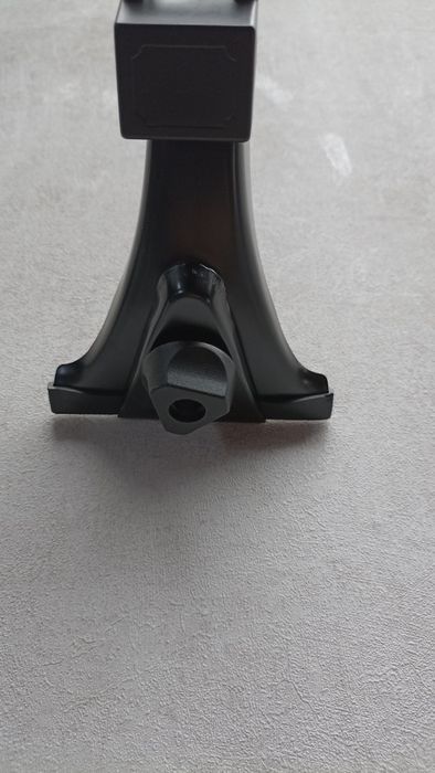 Pajero поперечные релинги на водостоки  багажник на крышу паджеро