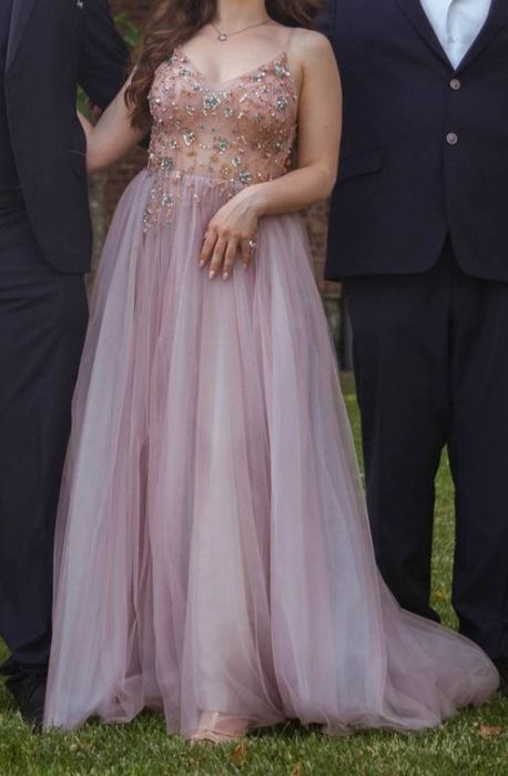 Абитуриентска рокля - розова (пудра)