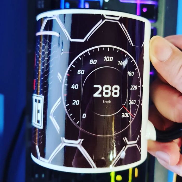 Чаша Audi с надпис по-ваш избор!