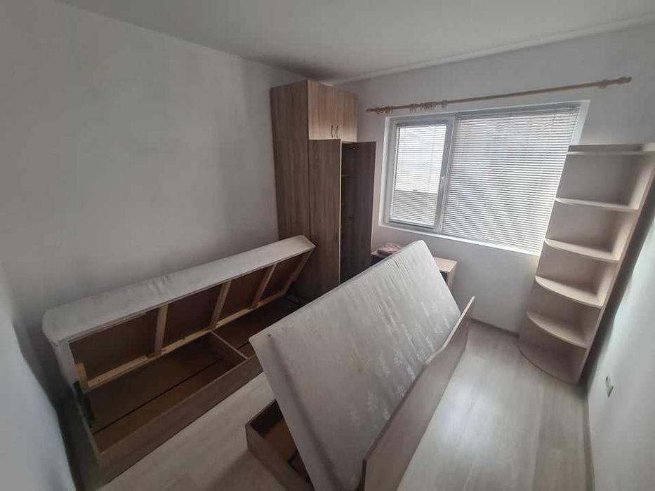 Дава се под наем Двустаен апартамент в Бургас, Славейков - 61 кв.м за 204 € - Снимка #2