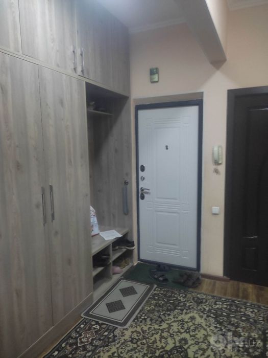 Продается 4х комнатная квартира, м/в хумоюн