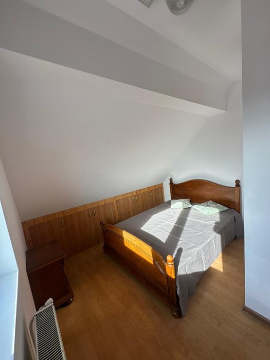 Apartament 3 camere de închiriat zona centrala